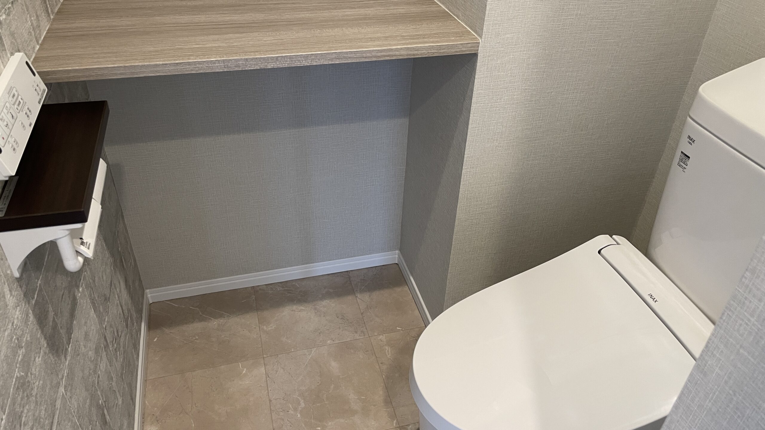 ライオンズテラス鵠沼 203号室