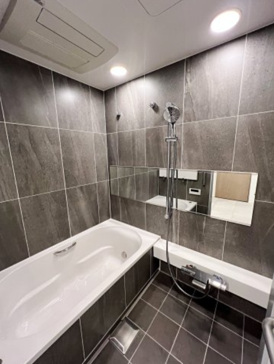 クリオ鵠沼海岸グランロワ 204号室