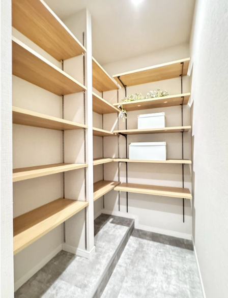 片瀬東映マンション 502号室