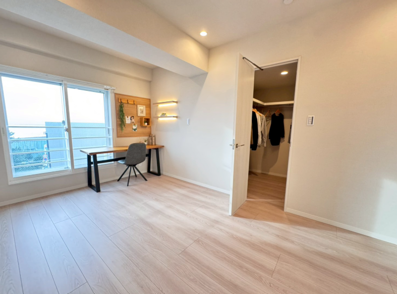 片瀬東映マンション 502号室