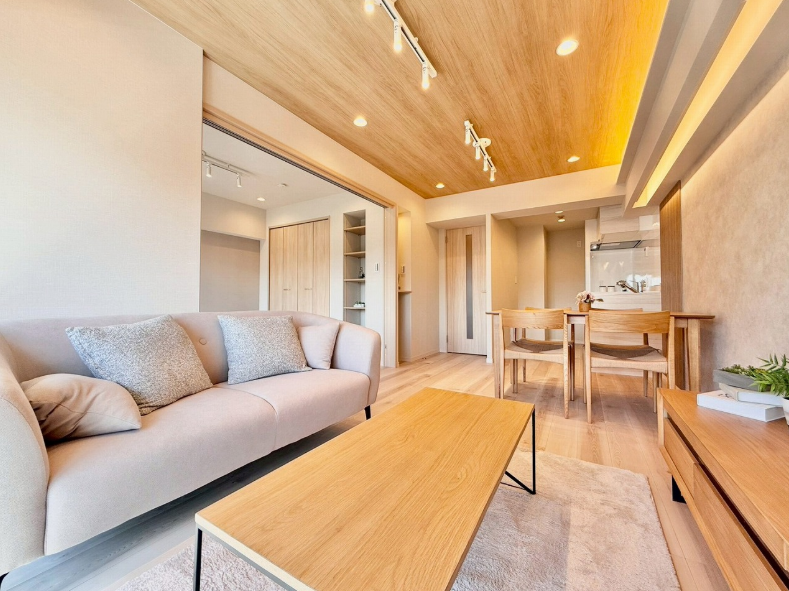 シーサイド片瀬江ノ島 702号室