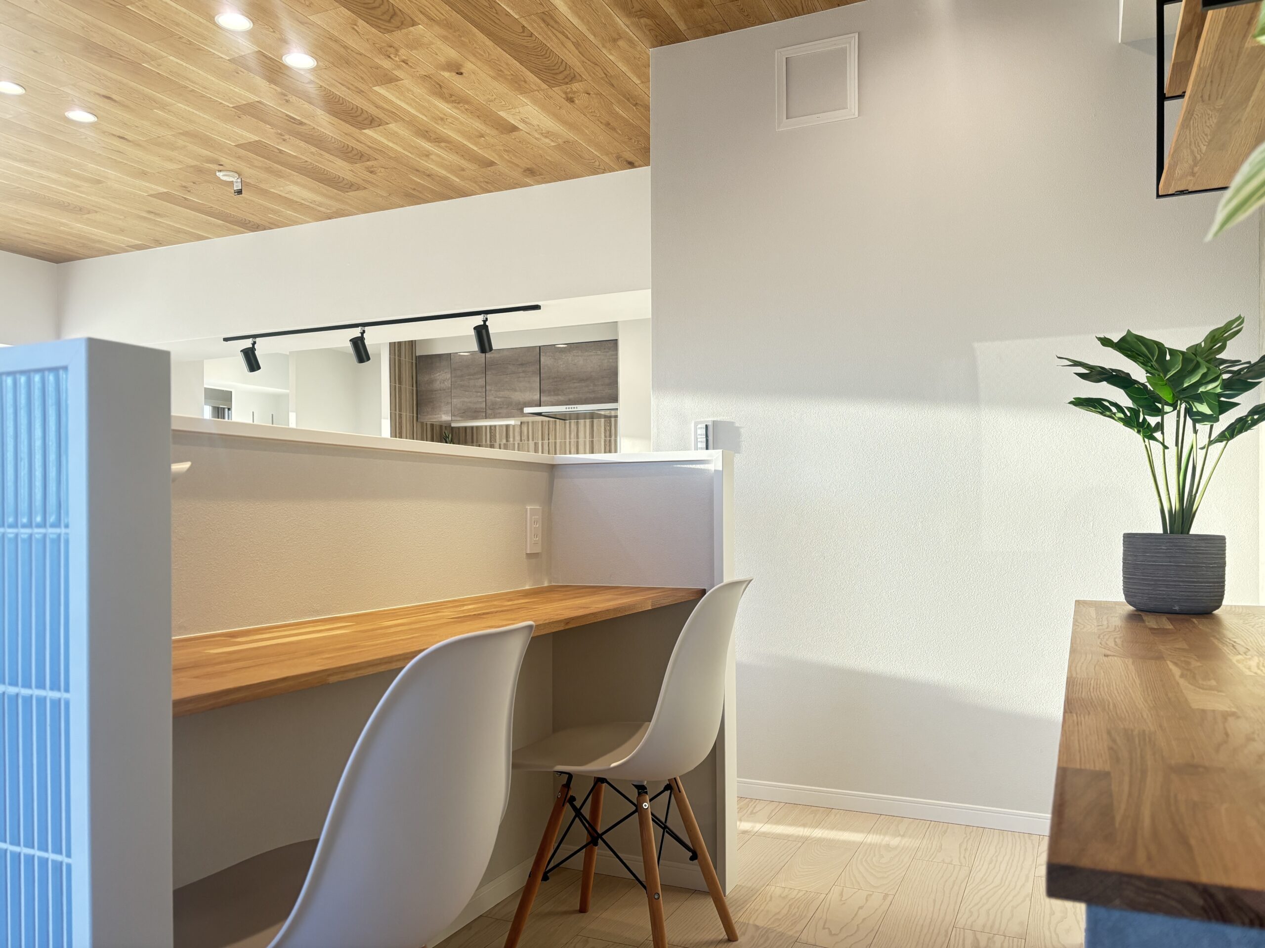 湘南タワーズ　402号室