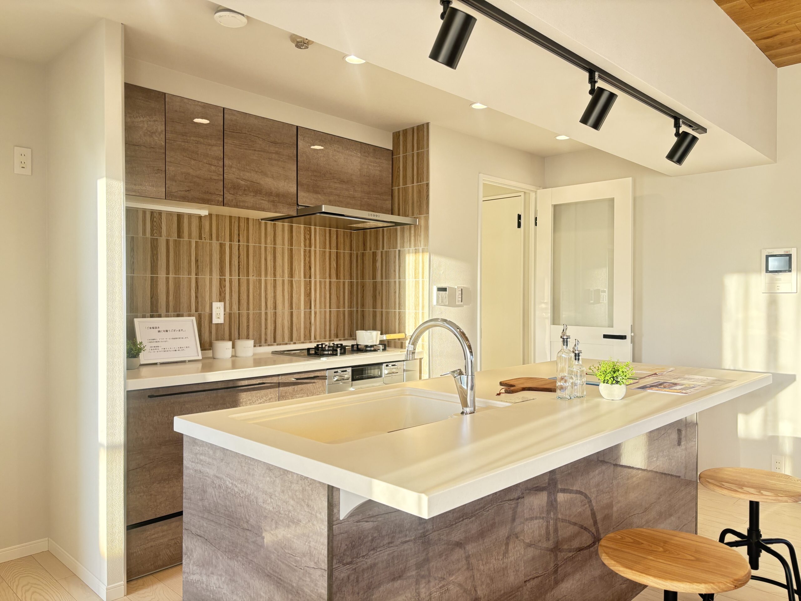 湘南タワーズ　402号室