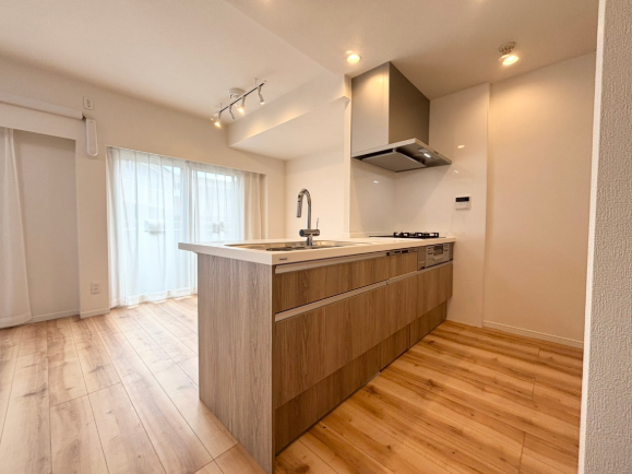 ヴィルヌーブ片瀬江ノ島マリンテラス 409号室