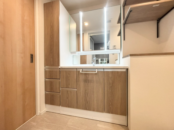 ヴィルヌーブ片瀬江ノ島マリンテラス 409号室