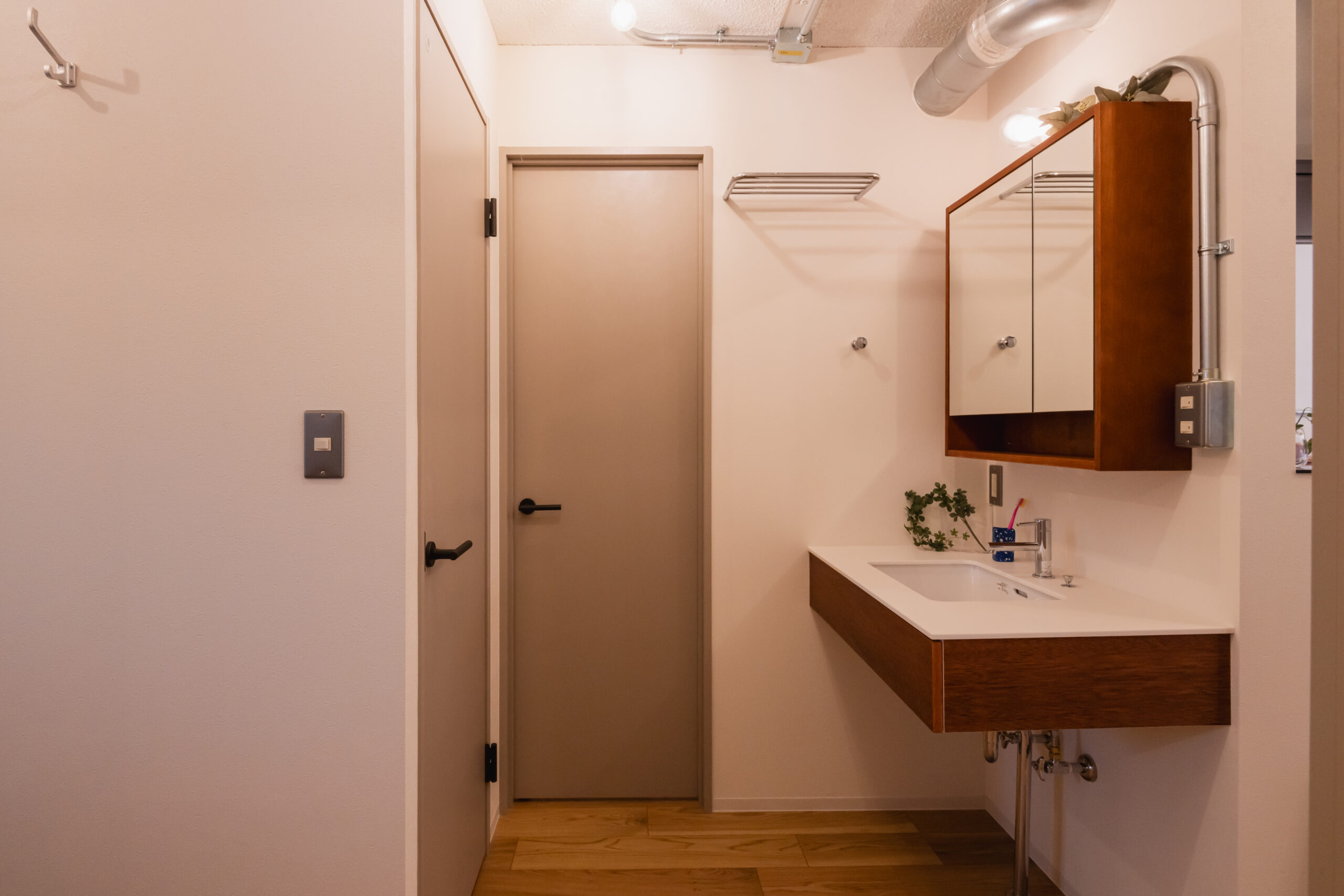 家具を楽しむ一人で暮らしの家