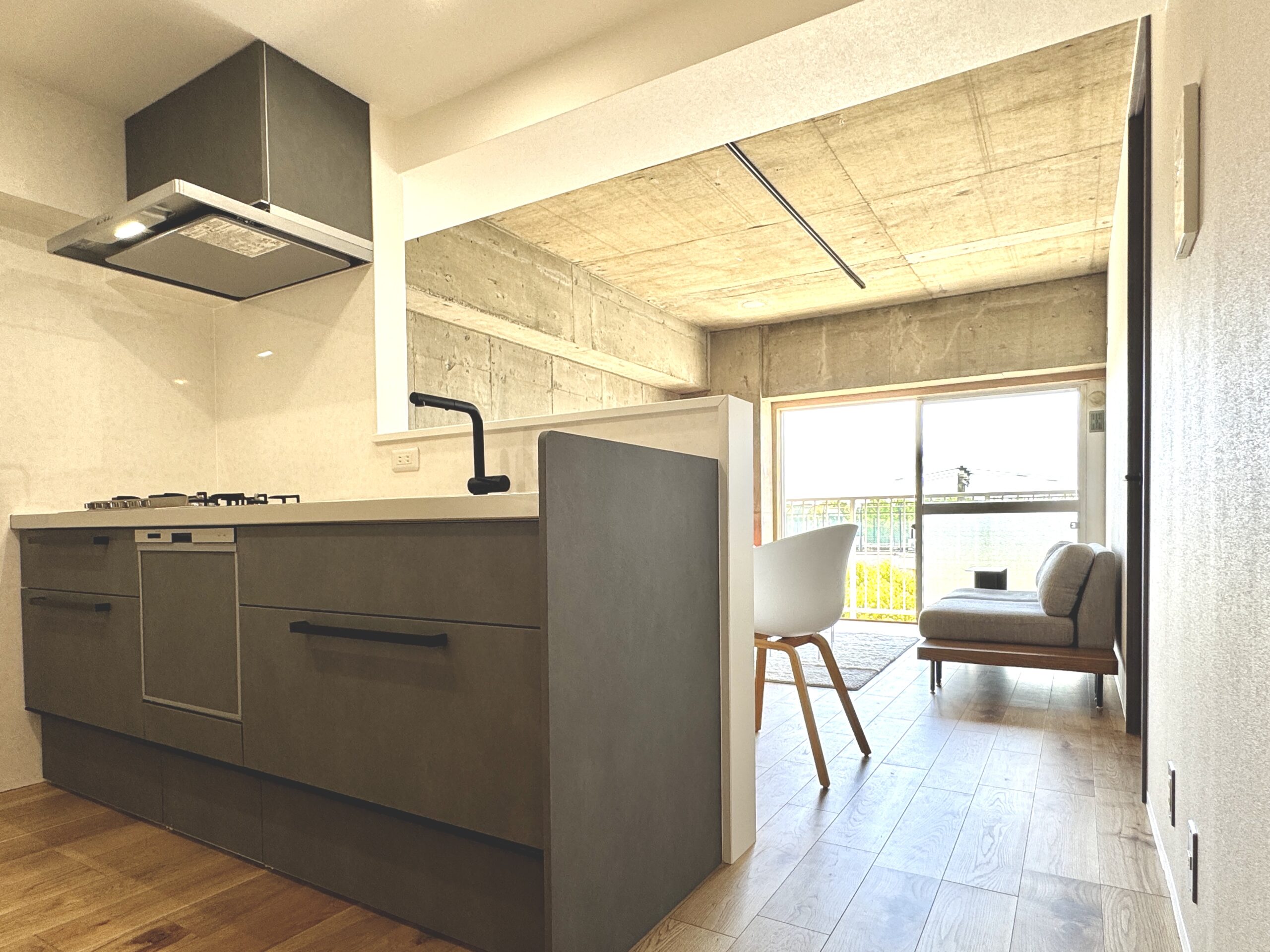 平塚スカイハイツ412号室